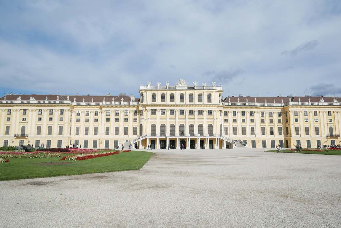 дворец шёнбрунн фото 1
