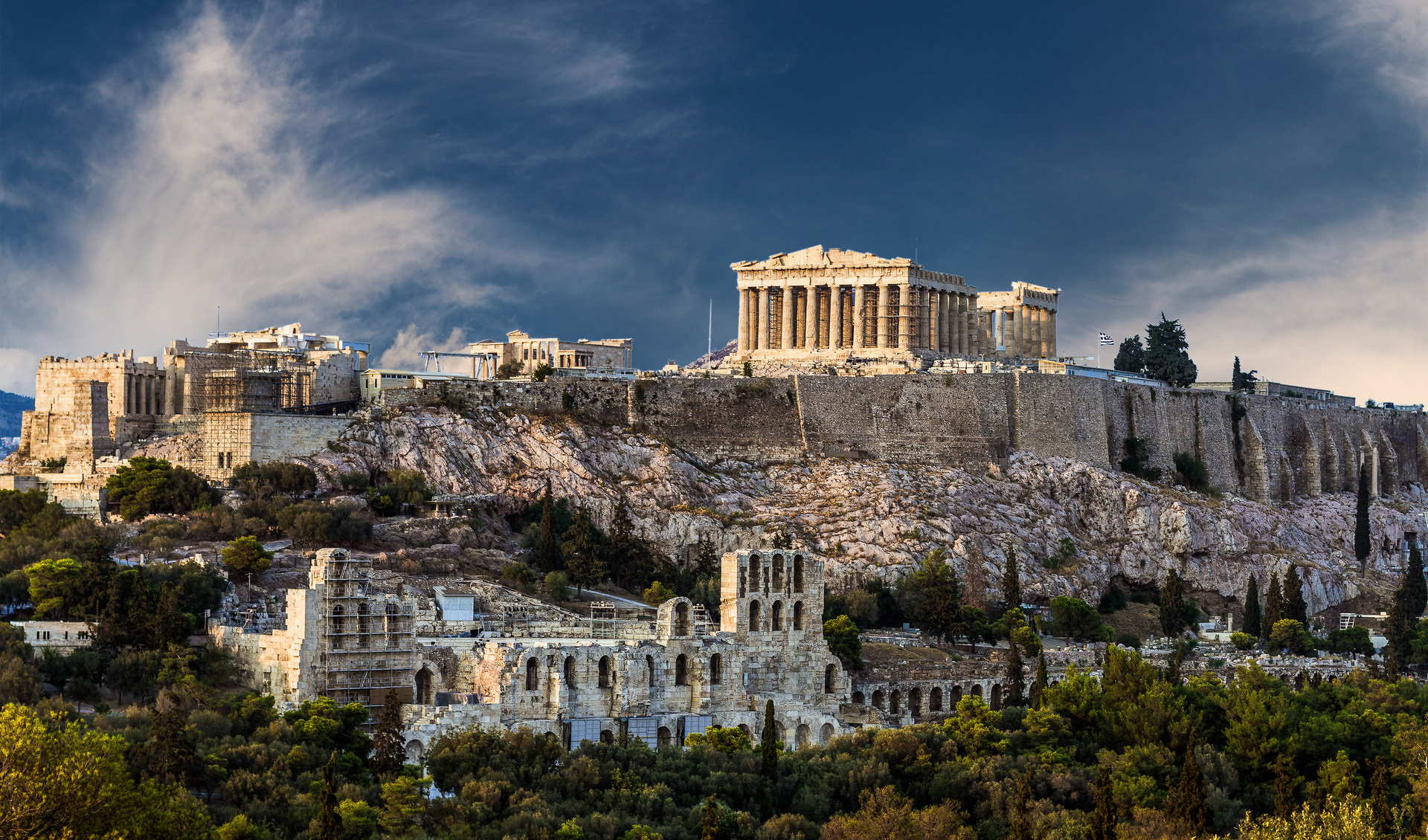 Афины в ноябре: теплое дыхание греческой осени