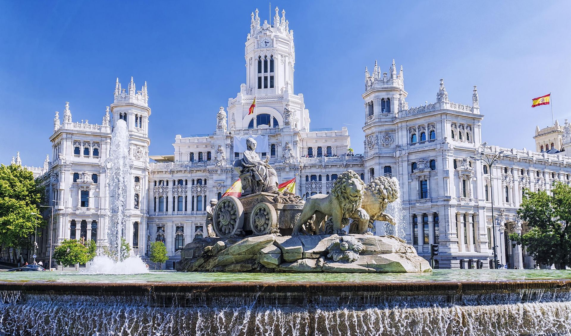 Мадрид в мае: весенние краски столицы