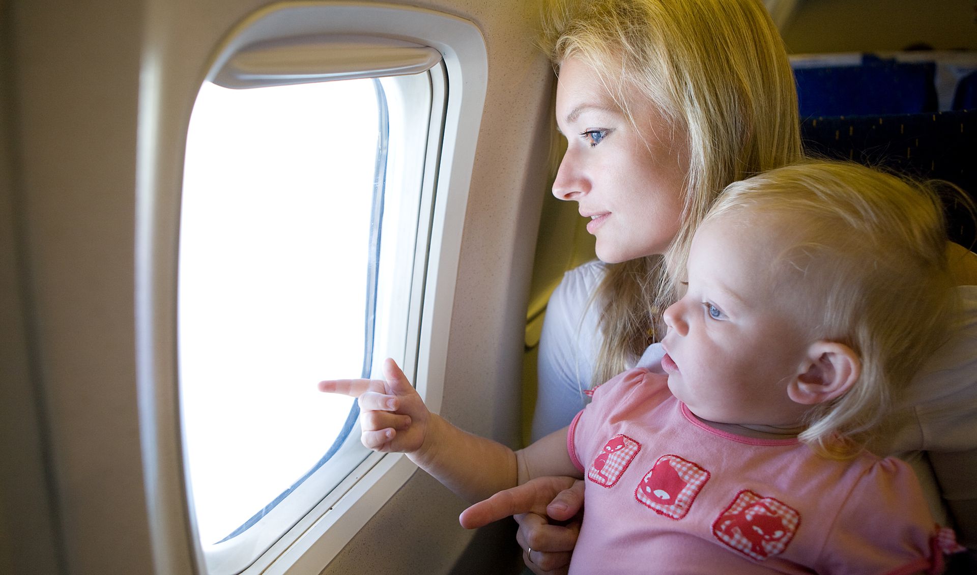 Путешествуем с ребенком на самолете
