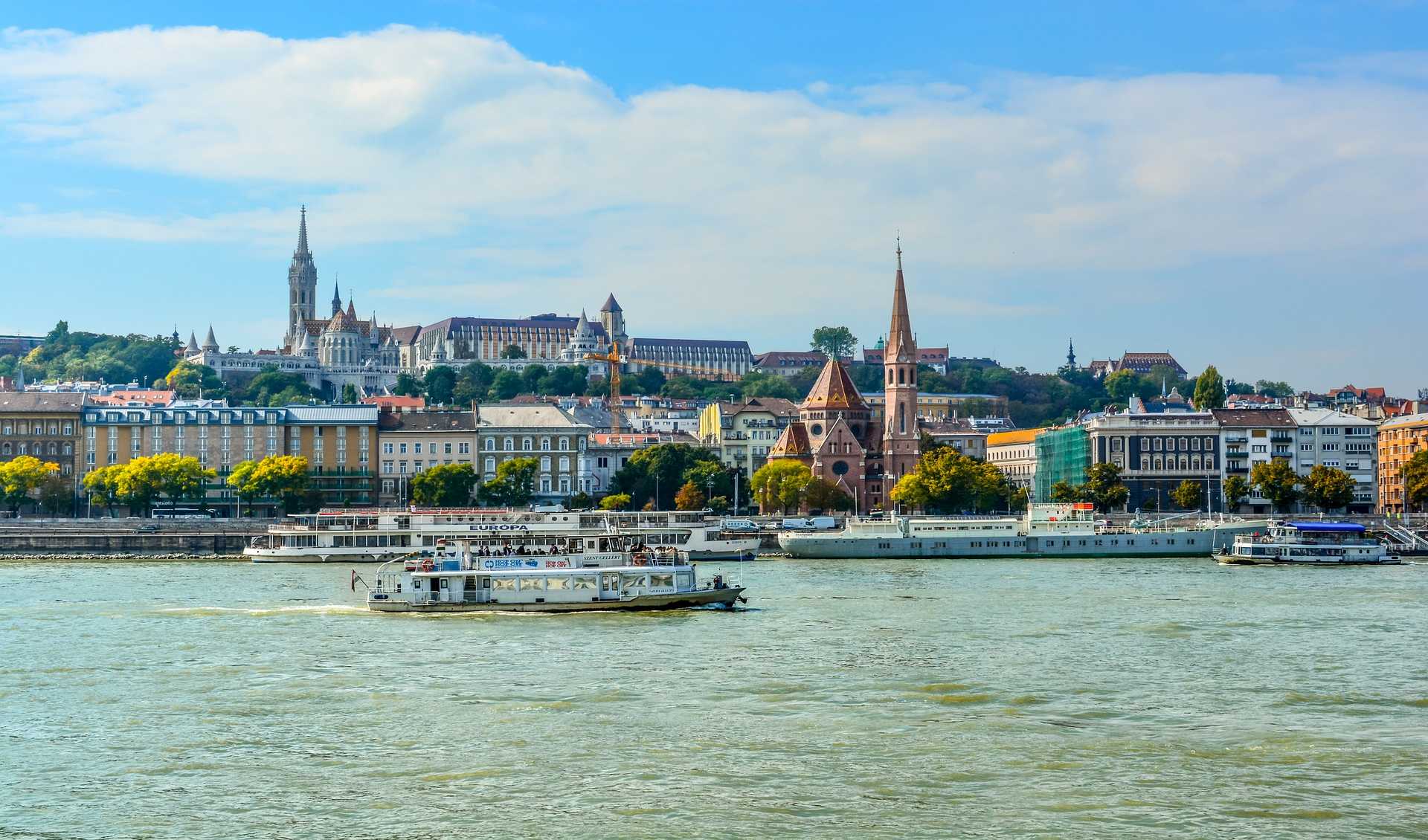 Будапешт в ноябре: город с ароматом вина и сыра