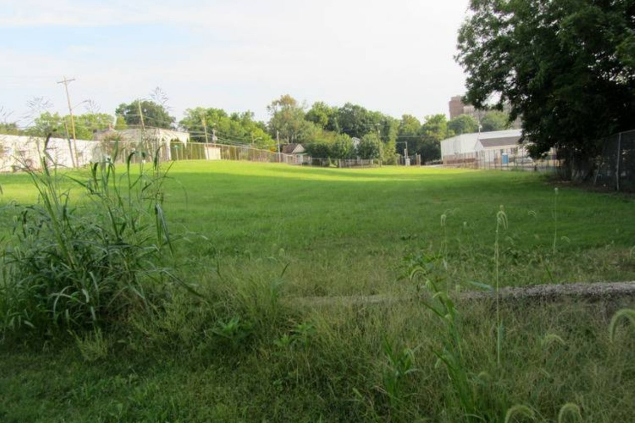 Tanger Family Bicentennial Garden фото 1