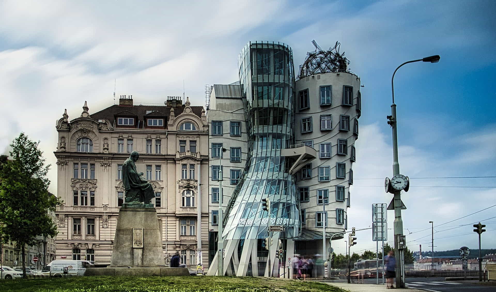 Dancing House