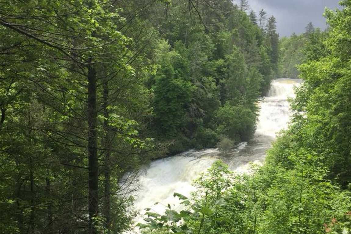 high falls photo 6