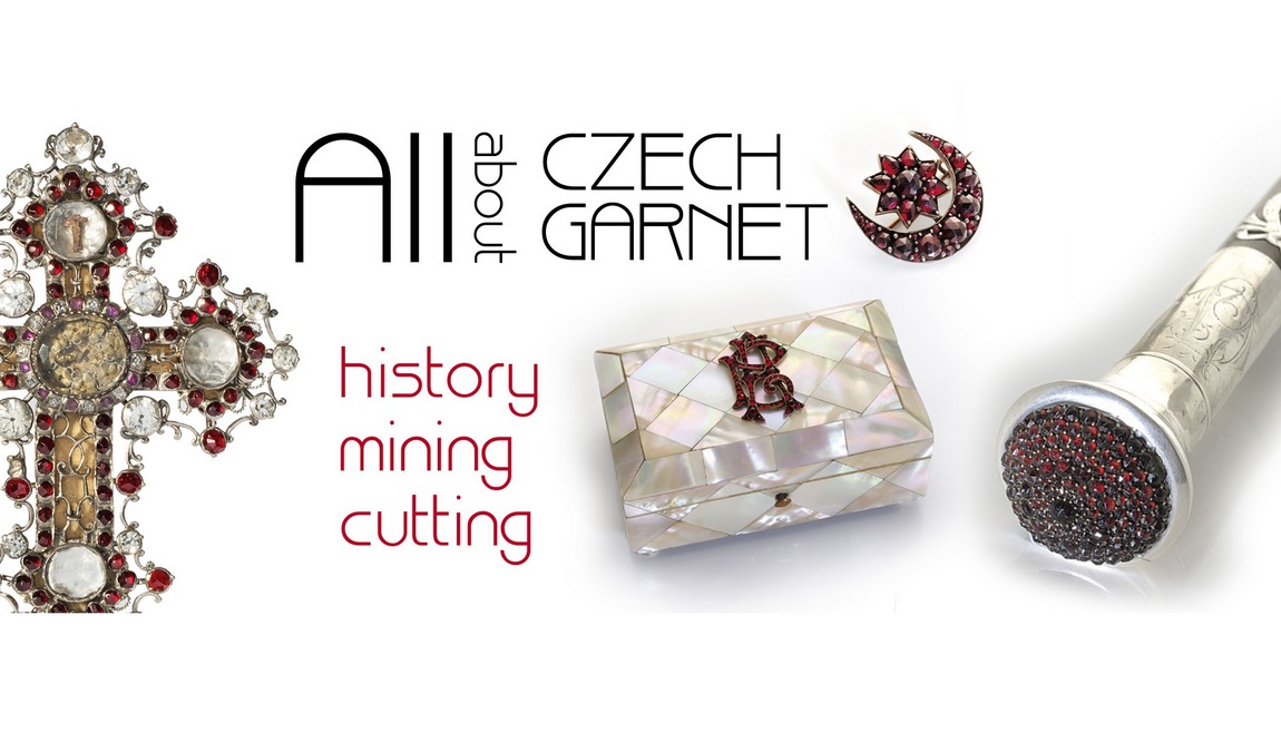 czech garnet museum photo 2