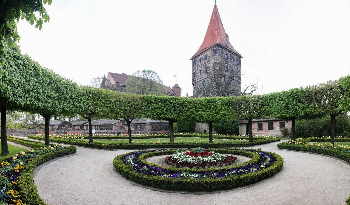 nuremberg castle (kaiserburg) photo 1