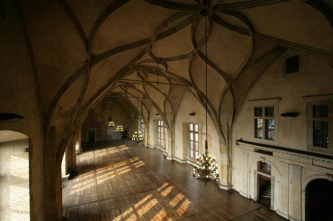 old royal palace photo 3