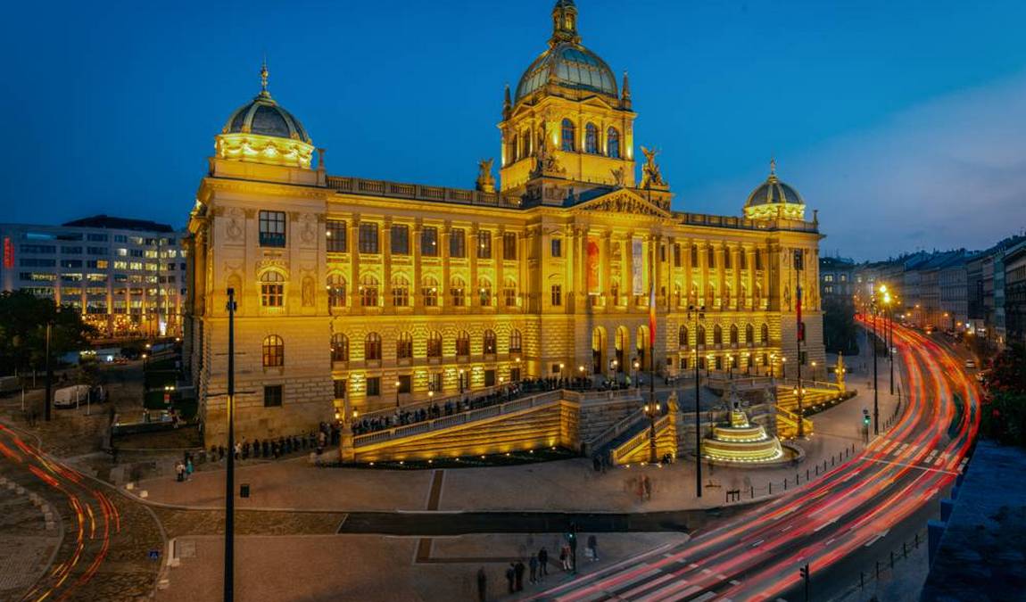 prague national museum photo 2