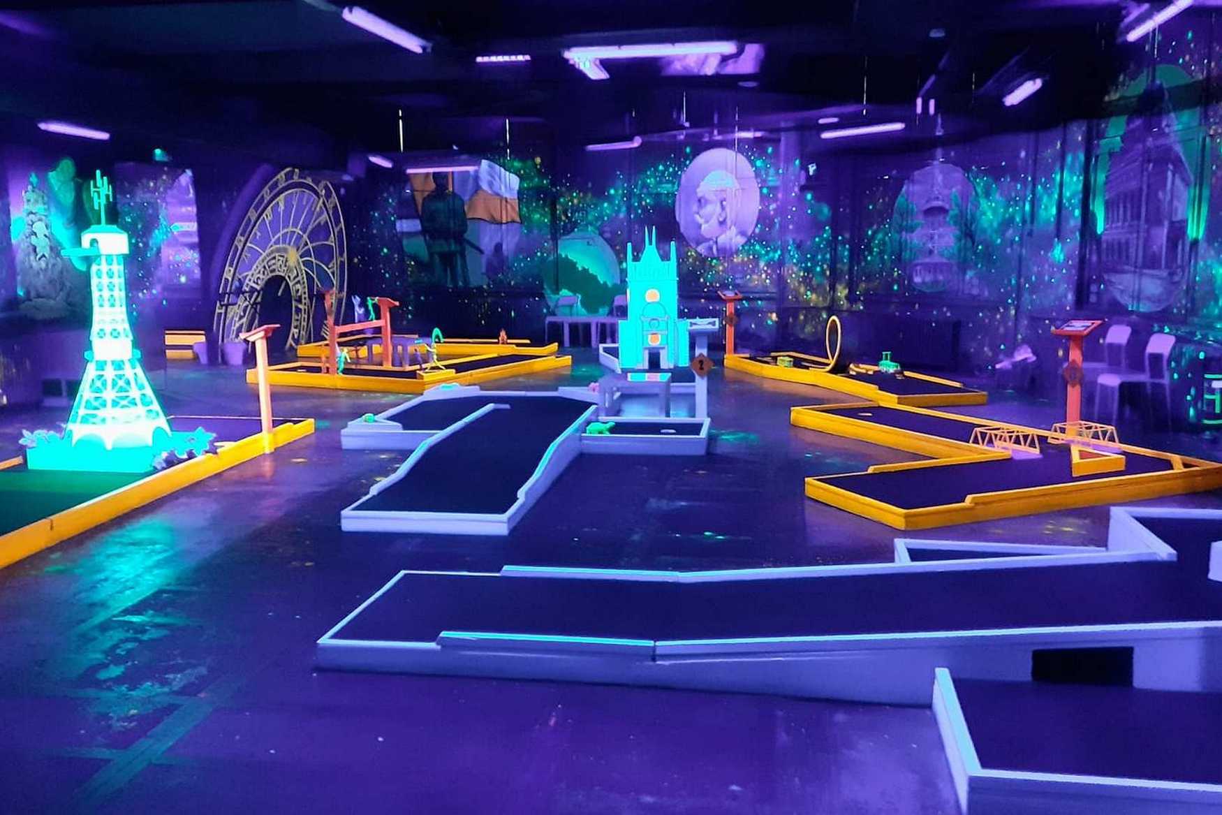 Prague TV tower - Zizkov Television Tower фото 1