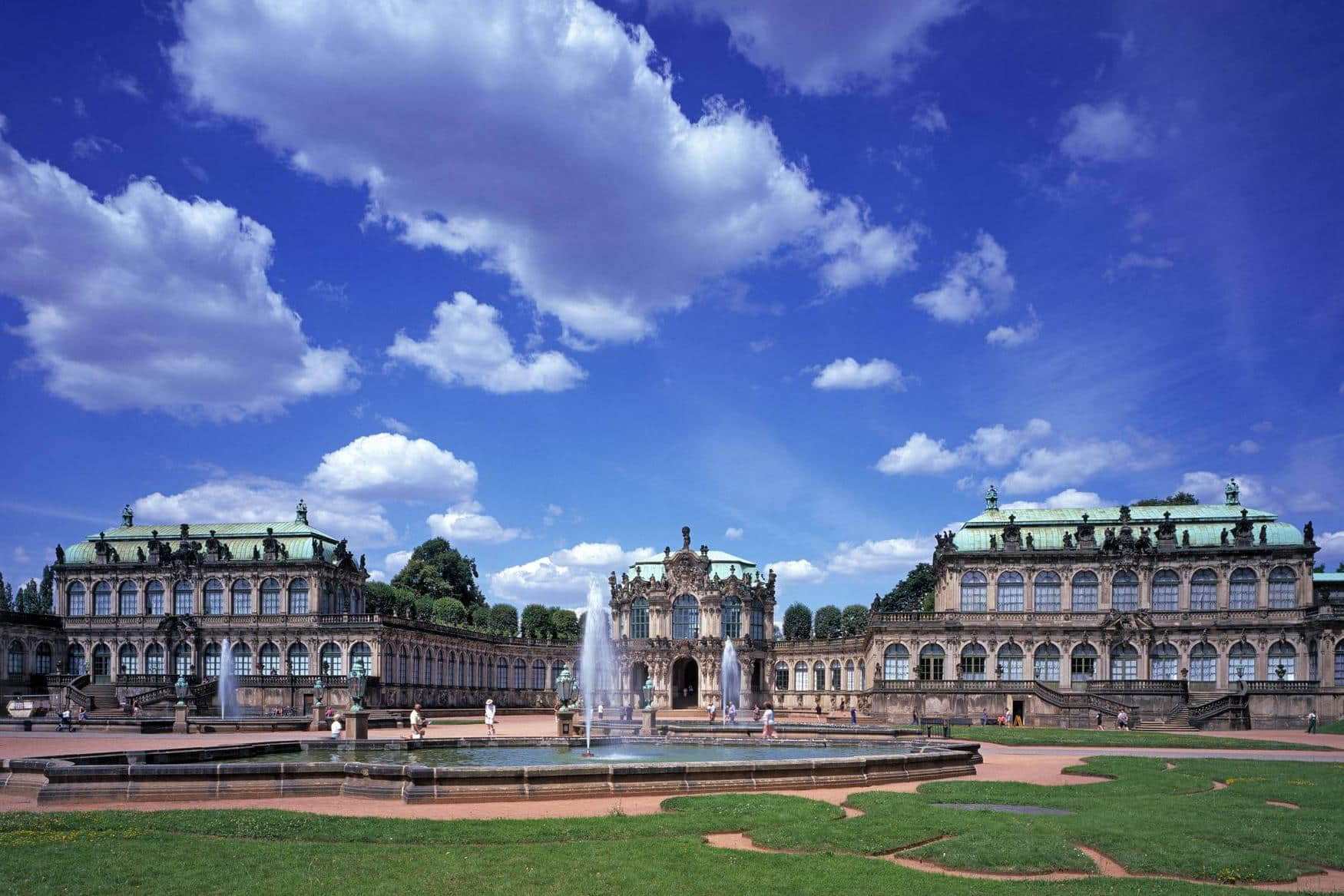 Royal Cabinet of Mathematical and Physical Instruments photo 1