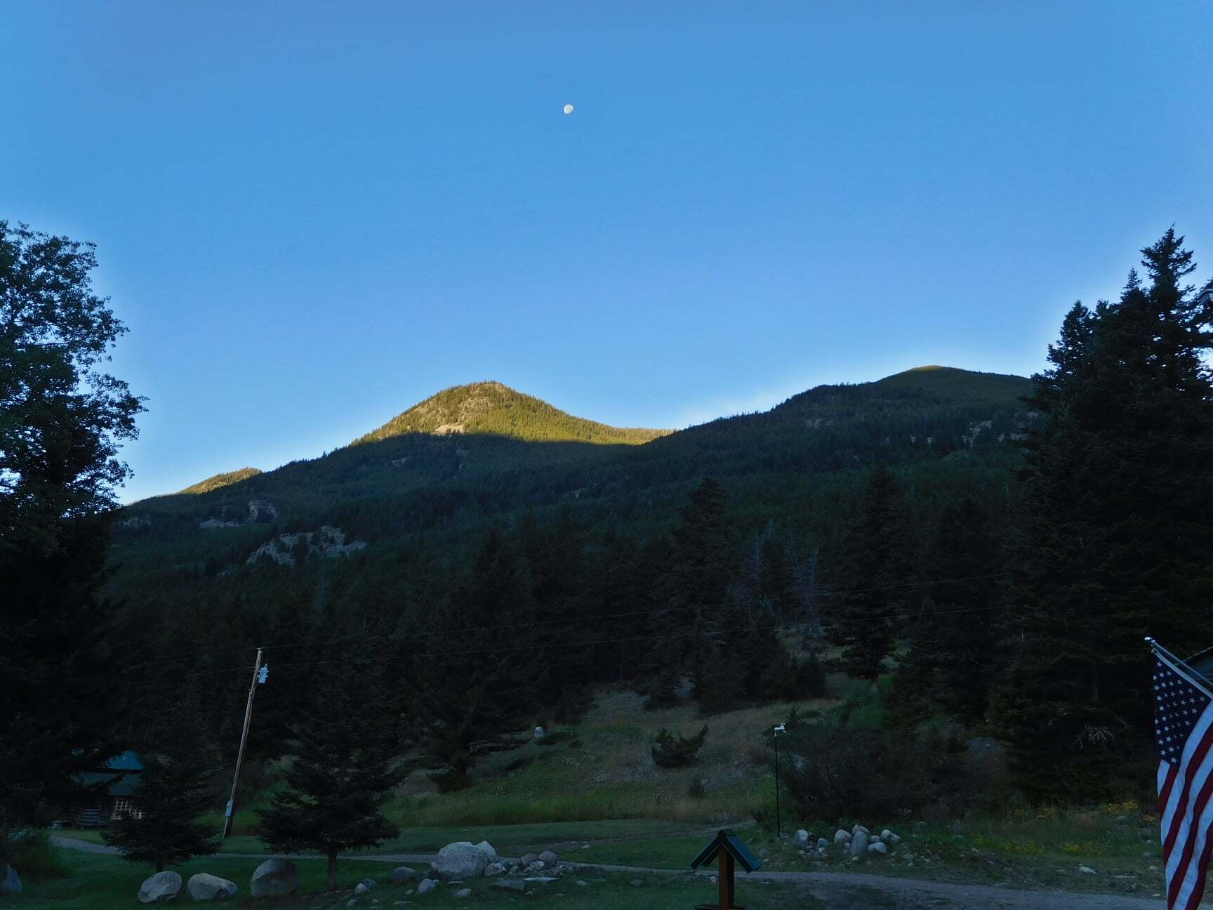 Camp On The Boulder