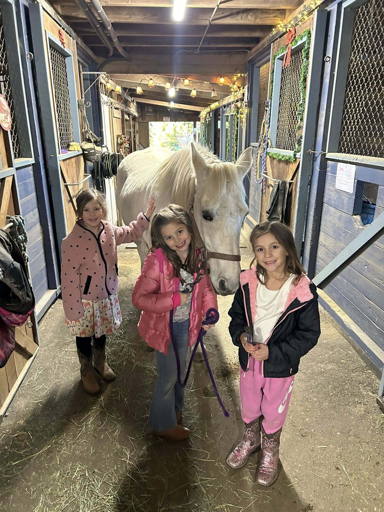 Trackers Earth-Sellwood Camps фото 1