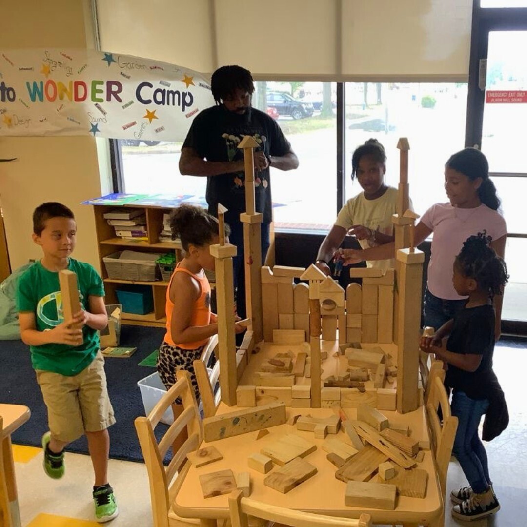 La Petite Academy Summer Camp photo 1