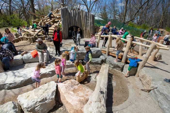 Leslie Science Outdoor Ed Center Camp