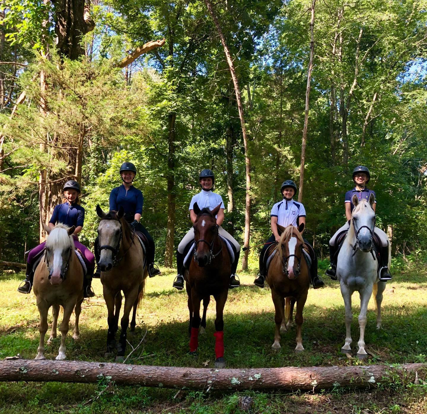 Pre-Vet National Horse Camp - Tennessee Guest Ranch photo 1