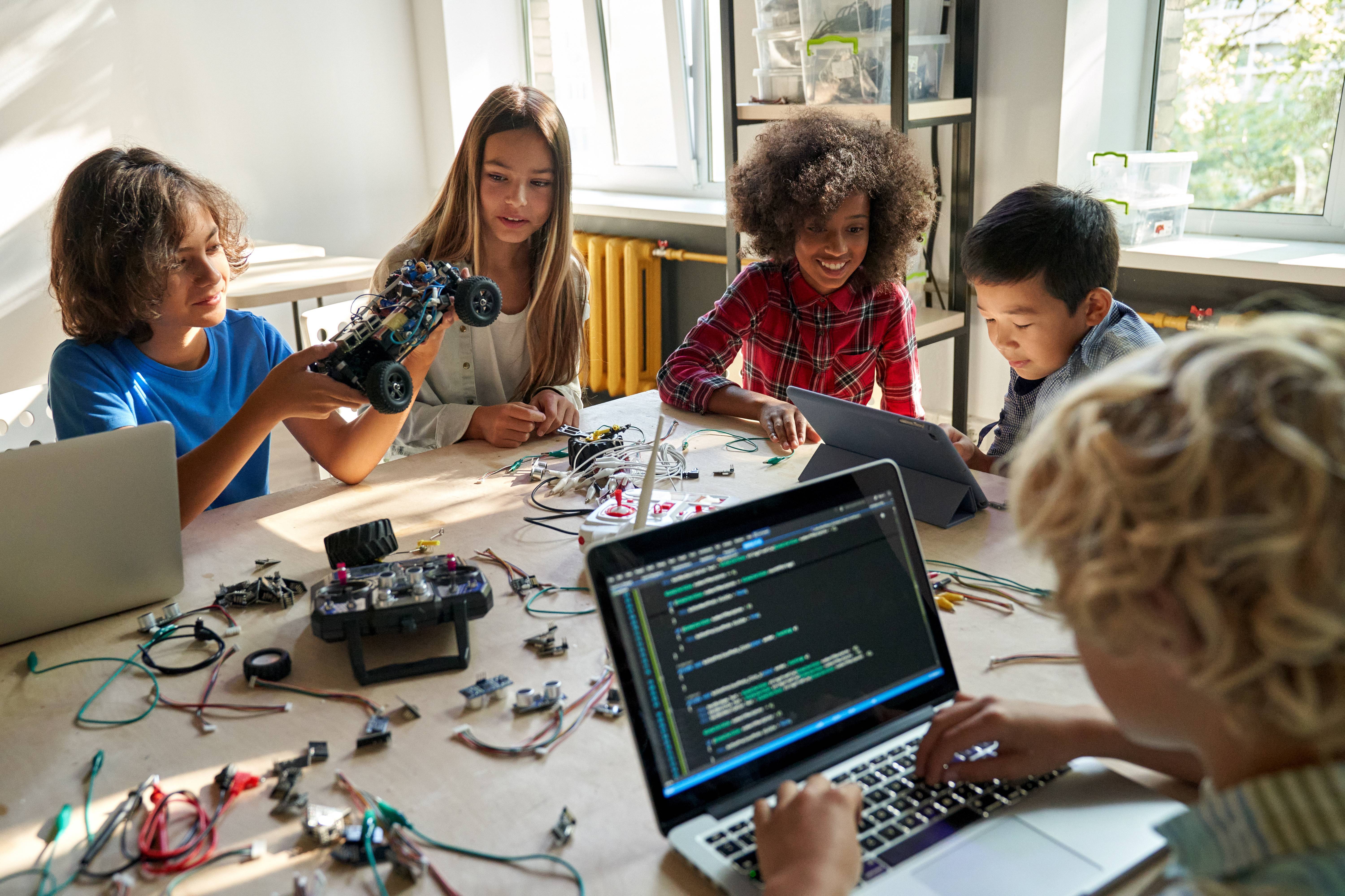 Scorpion STEAM Academy Summer Camps