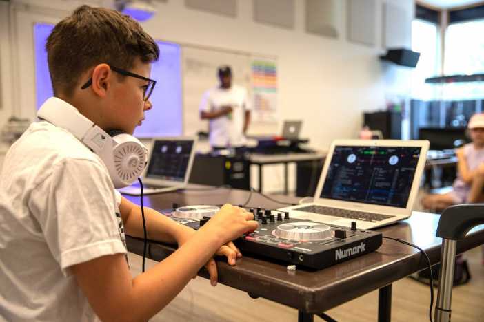 The Catlin Gabel School Camp