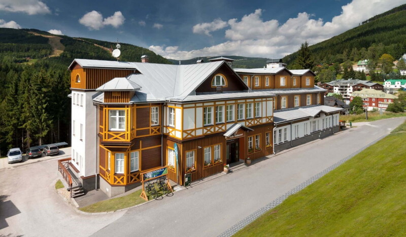 Hotel Snezka