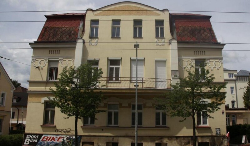 Mercedes Apartment