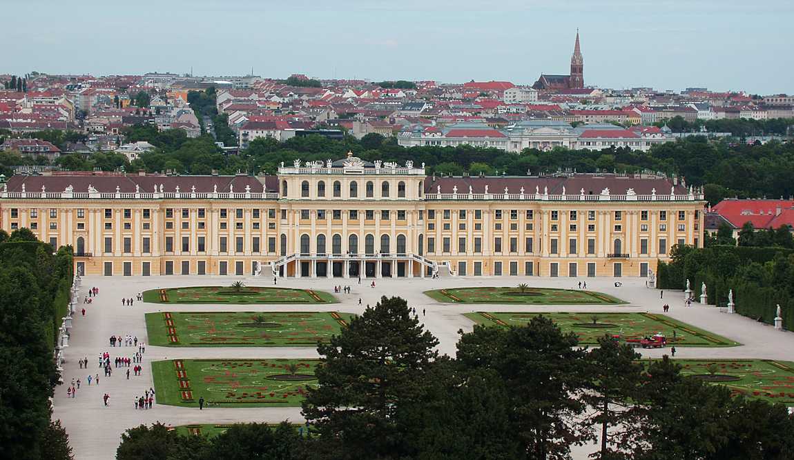 city breaks with kids to europe in may photo 5