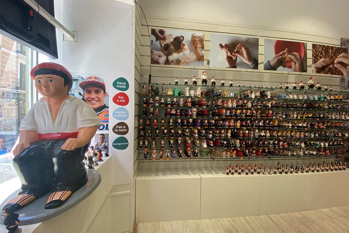 what to buy in spain: the 30 best souvenirs for adults and kids photo 10