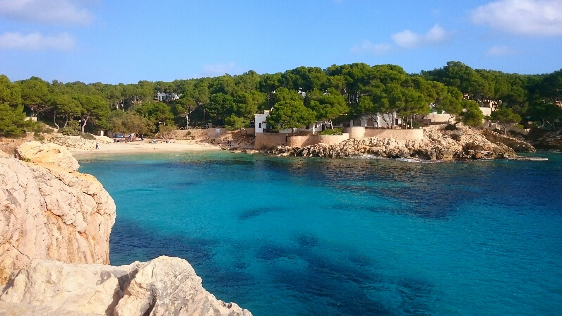 Is Mallorca Worth a Visit? Unveiling the Allure of this Enchanting Island