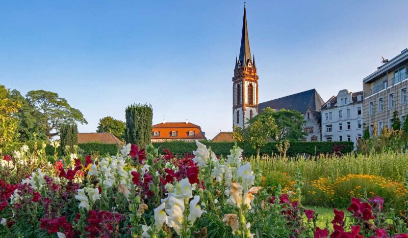 <span class=kid-textflex>Darmstadt</span>