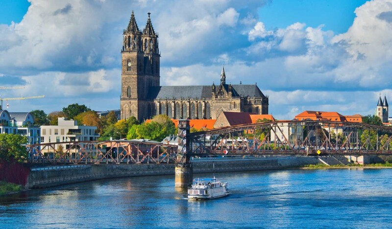 <span class=kid-textflex>Magdeburg</span>