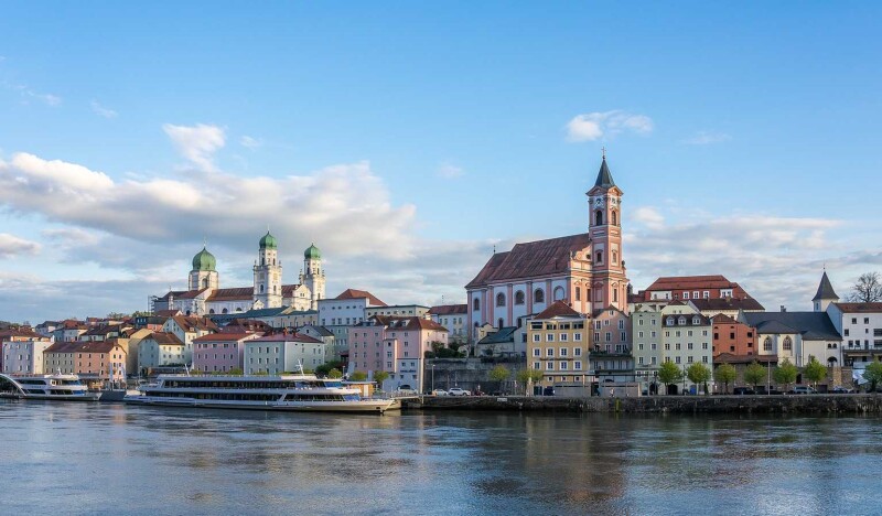 <span class=kid-textflex>Passau</span>