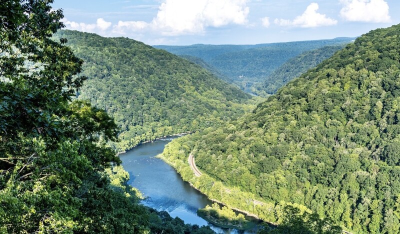 <span class=kid-textflex>West Virginia</span>