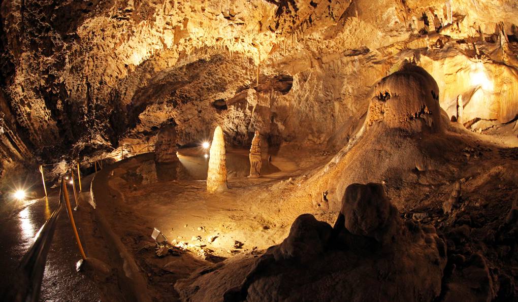 Белянская Пещера