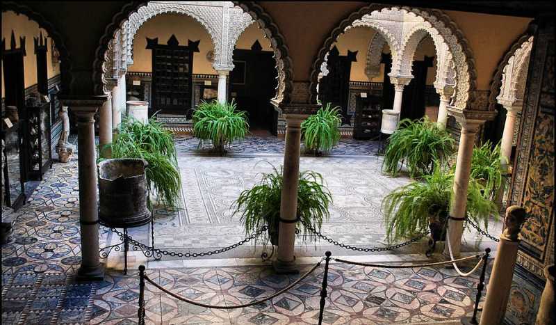 Дворец Графини де Лебриха