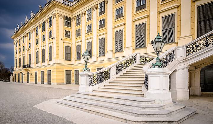 schönbrunn palace photo 2