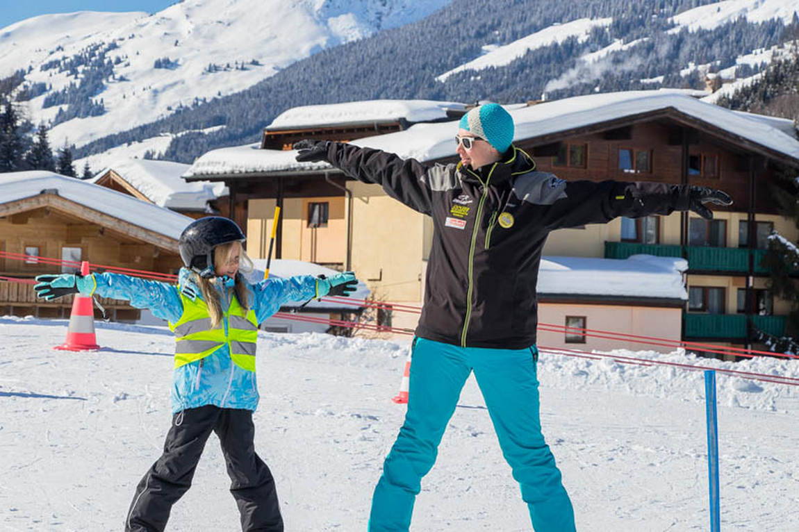 activ hinterglemm ski school photo 2