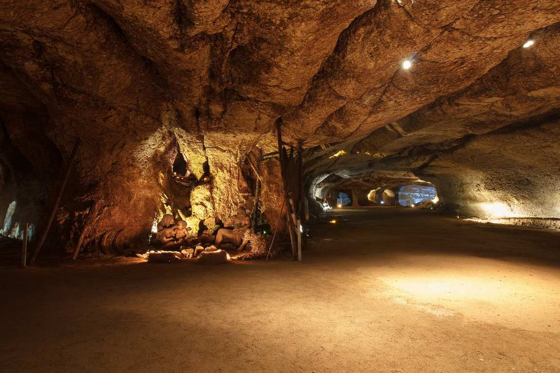 font major cave photo 1