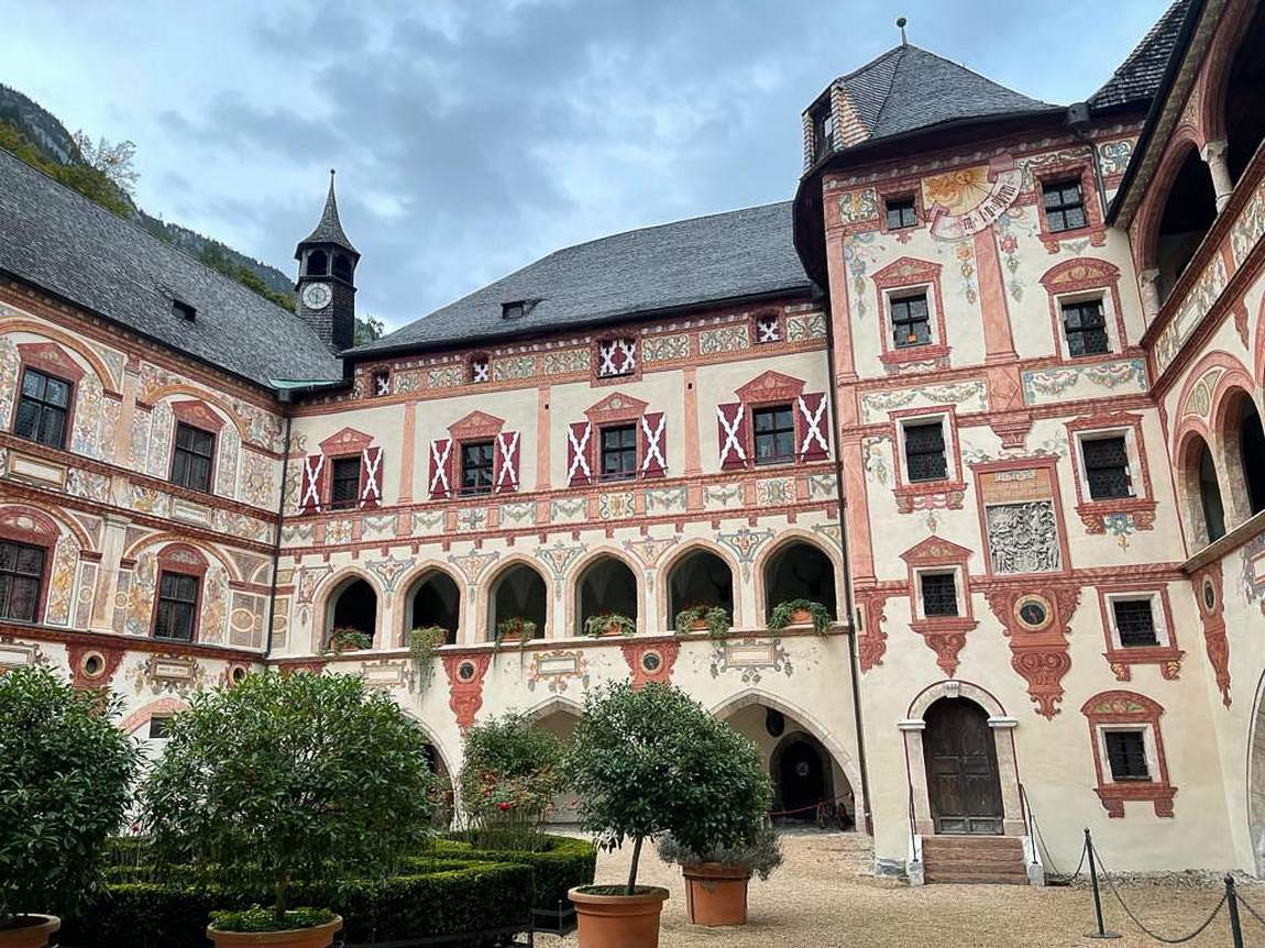 tratzberg castle photo 1