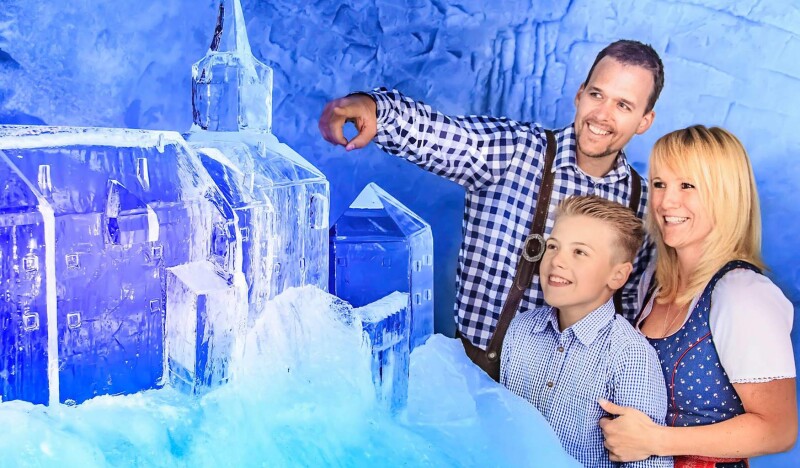 Ледяной Дворец Dachstein Ice Palace