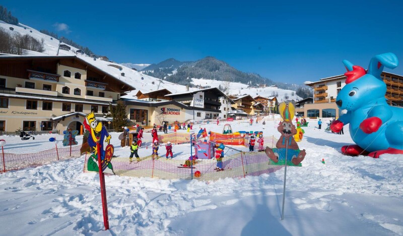 Lackner Ski School