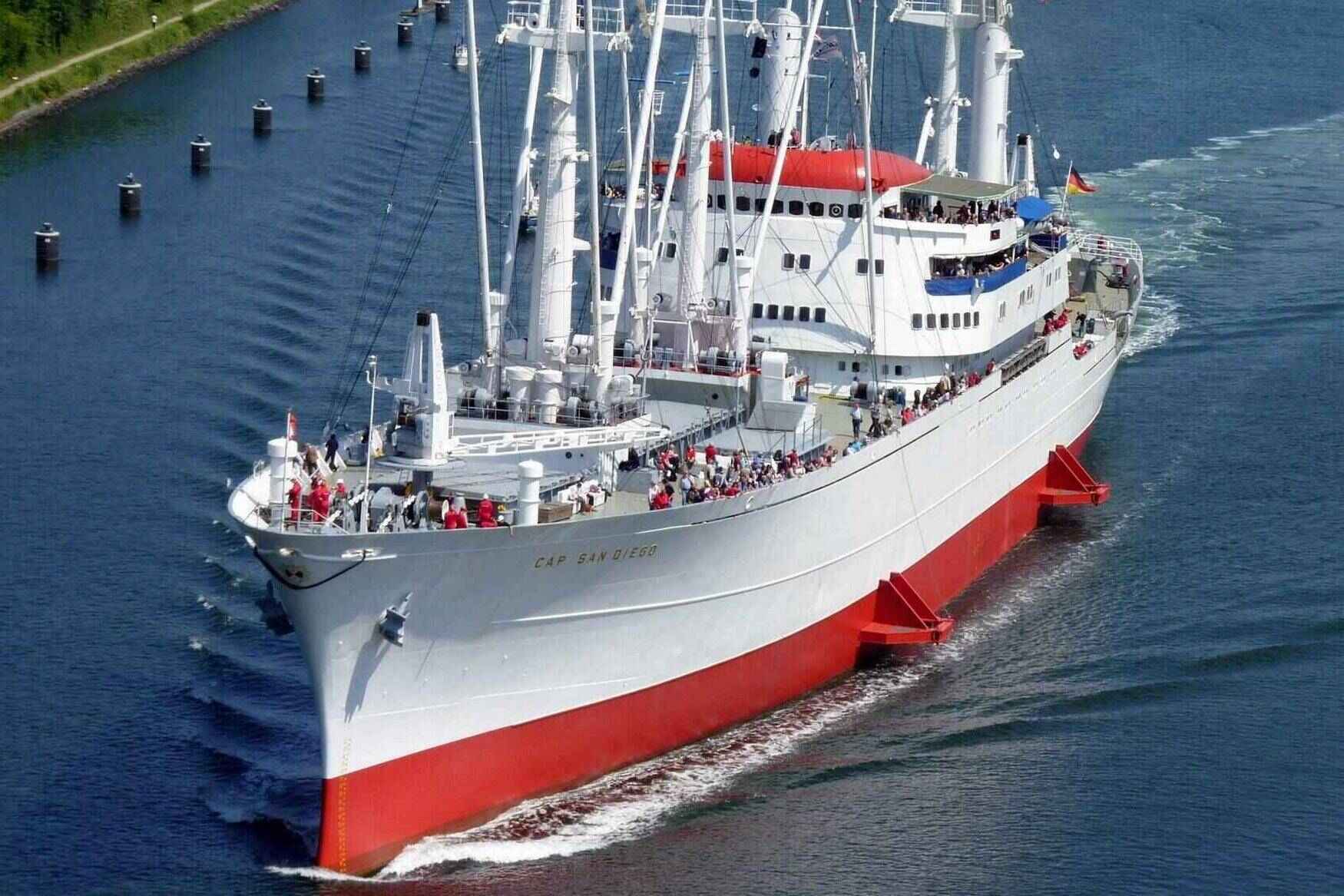 Музей «Кэп Сан-Диего» (Cap San Diego) фото 1