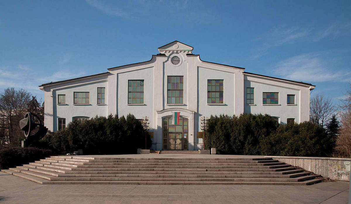 Национальный Музей «Земля и Люди» фото 1