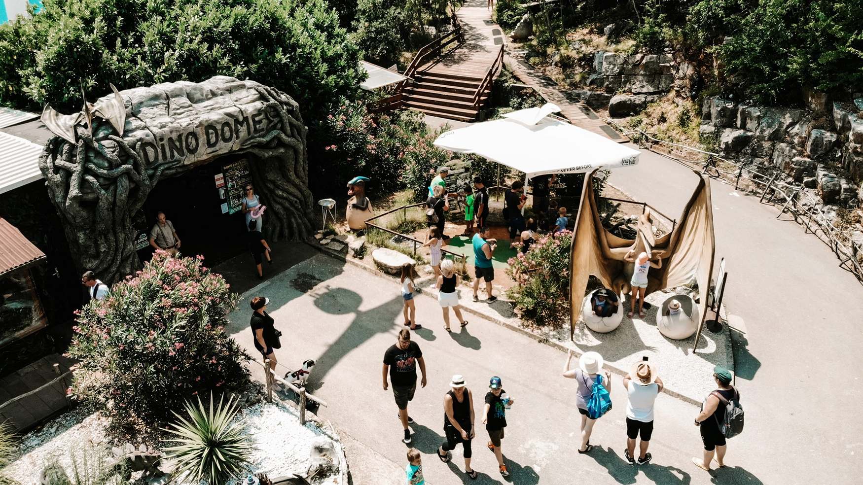 Парк Динозавров в Омише (ЗАКРЫТ) фото 1