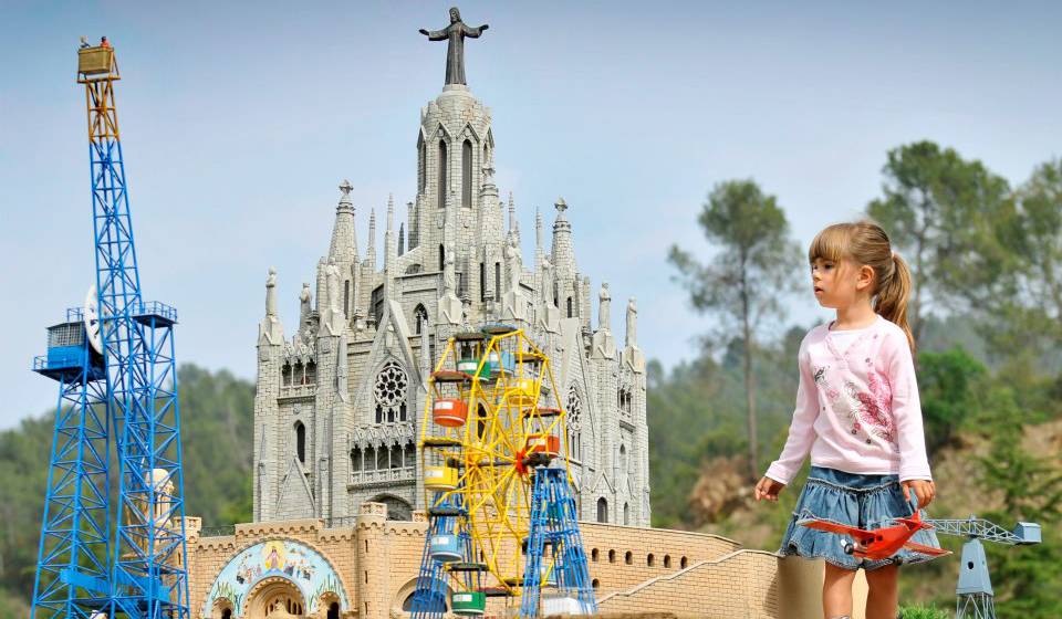 Площадь Каталонии в Барселоне фото 1