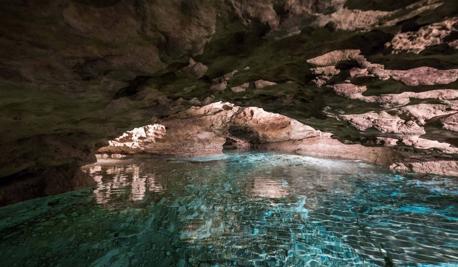 Пещера Тапольца