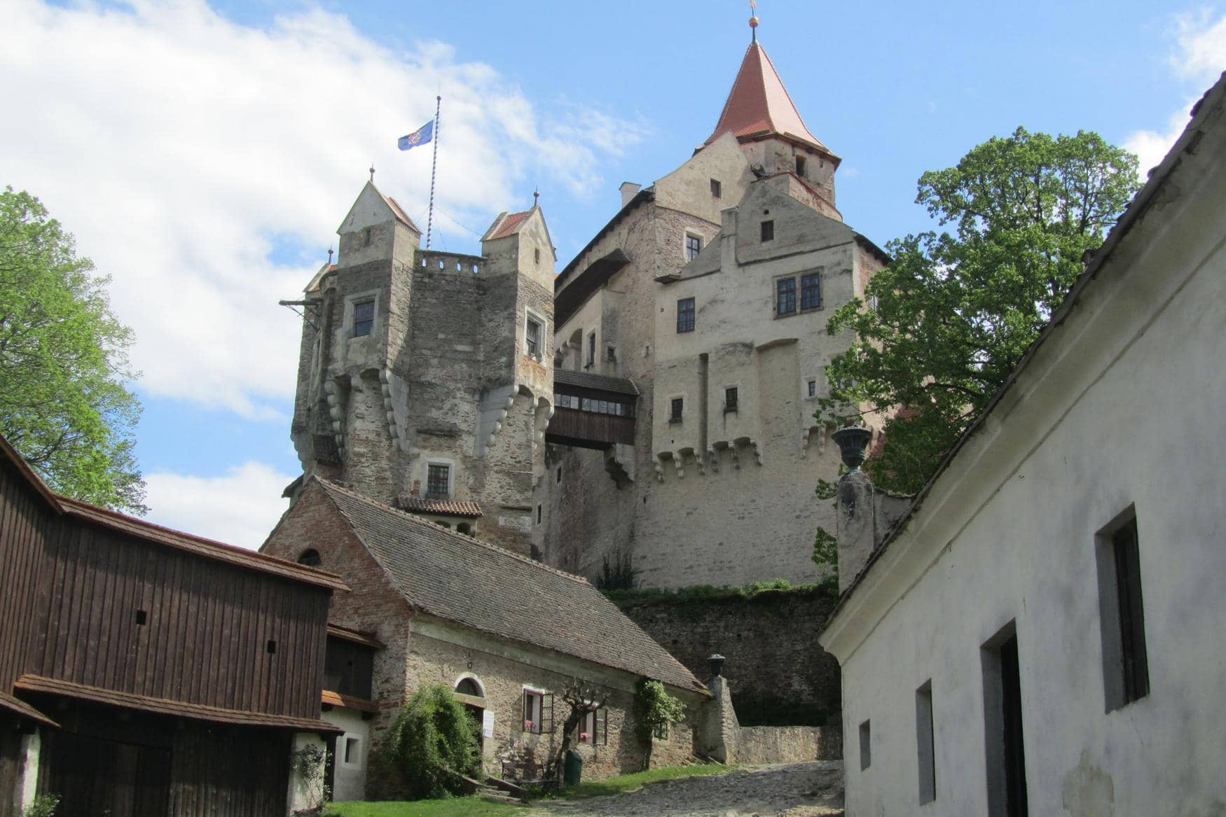 Замок Пернштейн фото 1