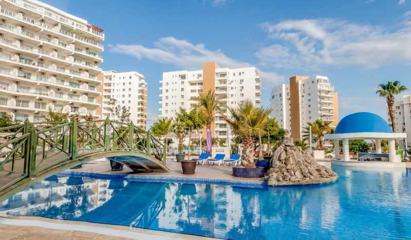 БОГИ И ГЕРОИ