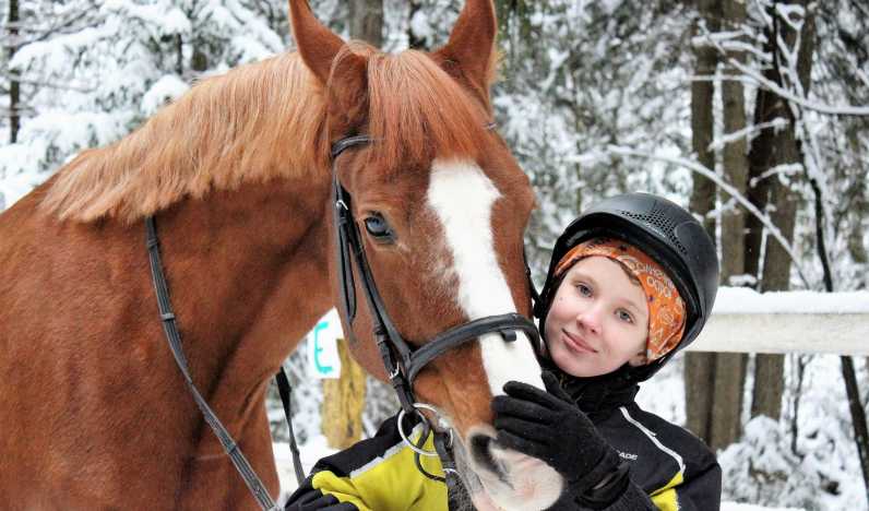 Солнечный Остров конный туристический лагерь