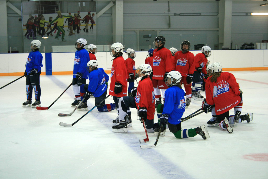 International ice hockey camp