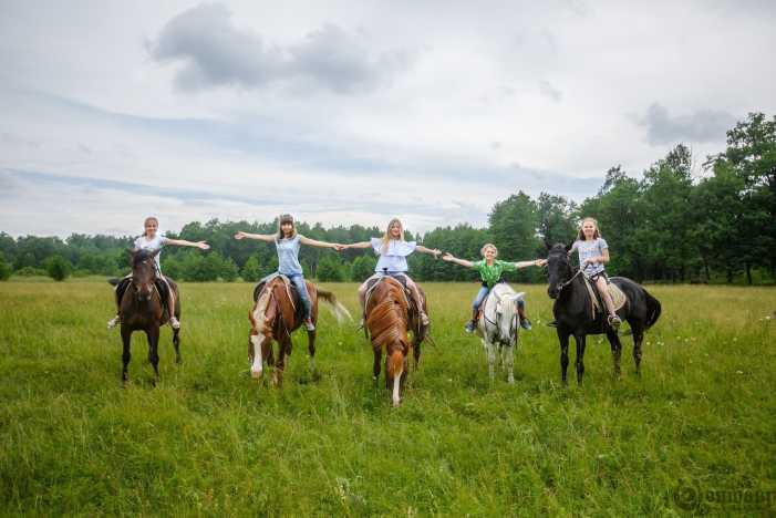 Конный лагерь