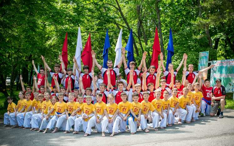 Мир детства