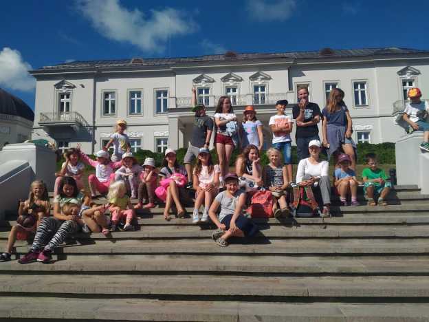 NARNIA English Outdoors